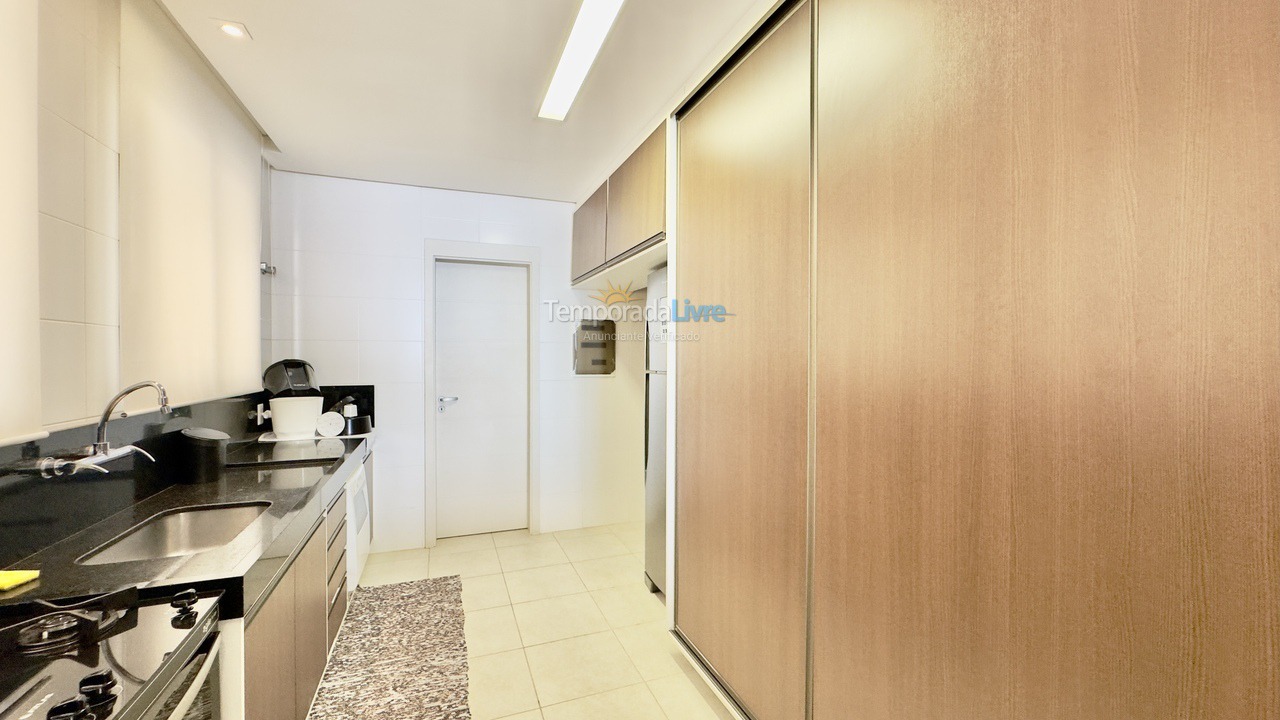 Apartment for vacation rental in Governador Celso Ramos (Praia de Palmas)