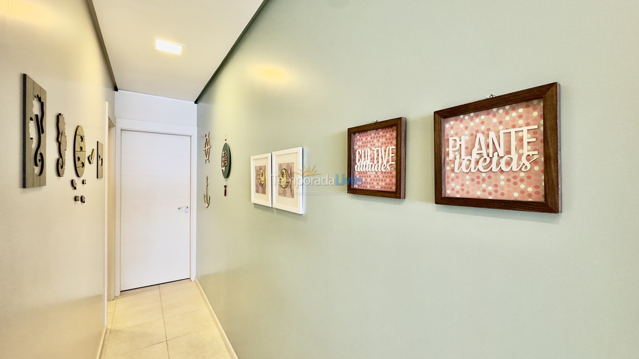 Apartment for vacation rental in Governador Celso Ramos (Praia de Palmas)