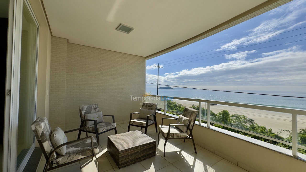 Apartment for vacation rental in Governador Celso Ramos (Praia de Palmas)