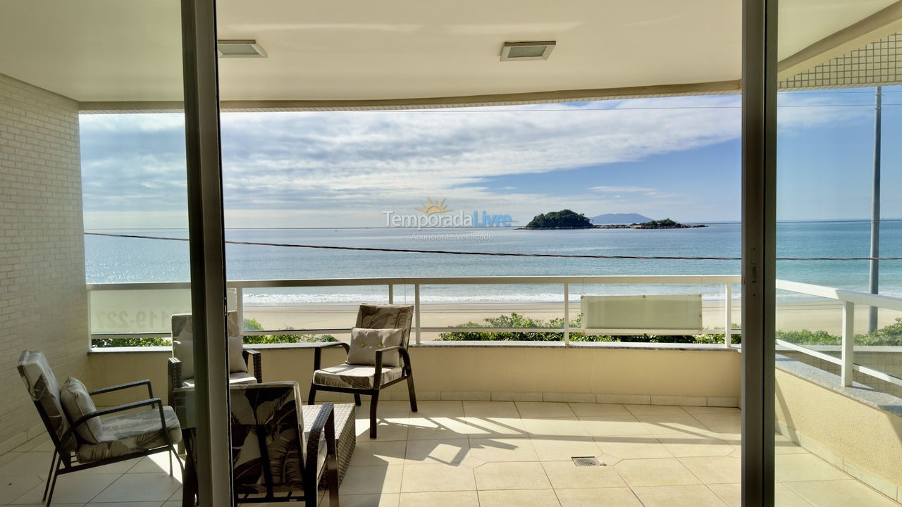 Apartment for vacation rental in Governador Celso Ramos (Praia de Palmas)