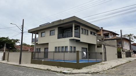 Casa na praia de ubatuba