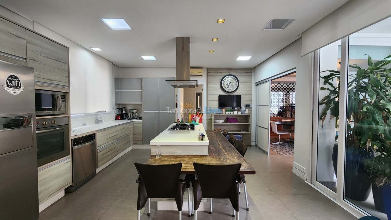 Casa para alquiler de vacaciones em Florianopolis (Jurerê Internacional)
