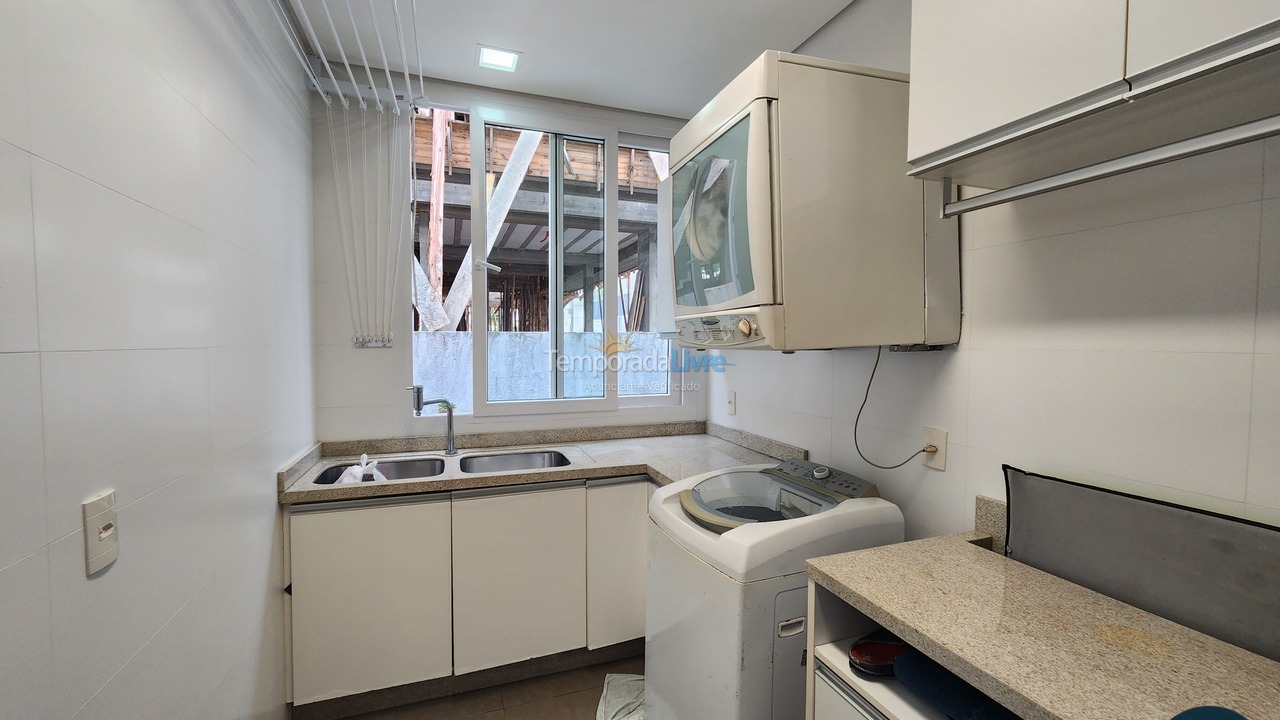 Casa para alquiler de vacaciones em Florianopolis (Jurerê Internacional)