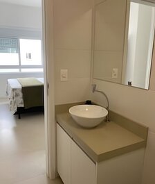 Sun Club | 2 Bedrooms Steps from the Sea