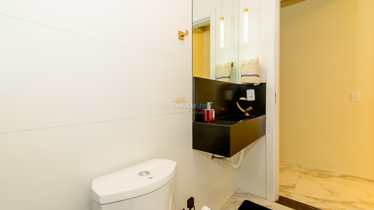 Apartment for vacation rental in Florianópolis (Praia do Santinho)