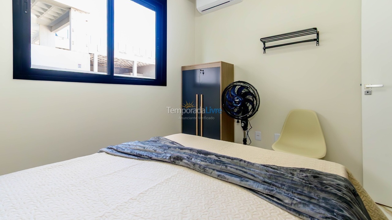 Apartment for vacation rental in Florianópolis (Praia do Santinho)