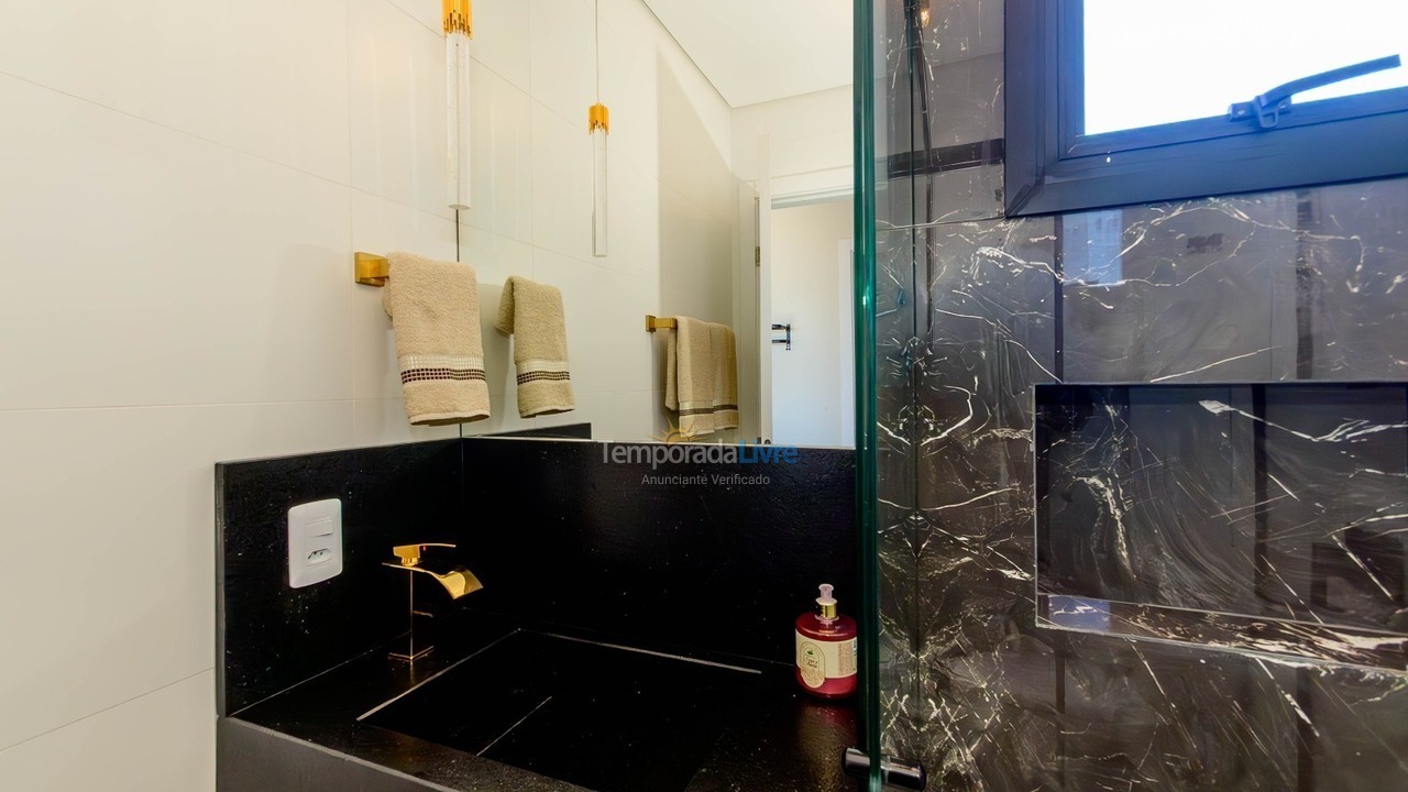 Apartment for vacation rental in Florianópolis (Praia do Santinho)