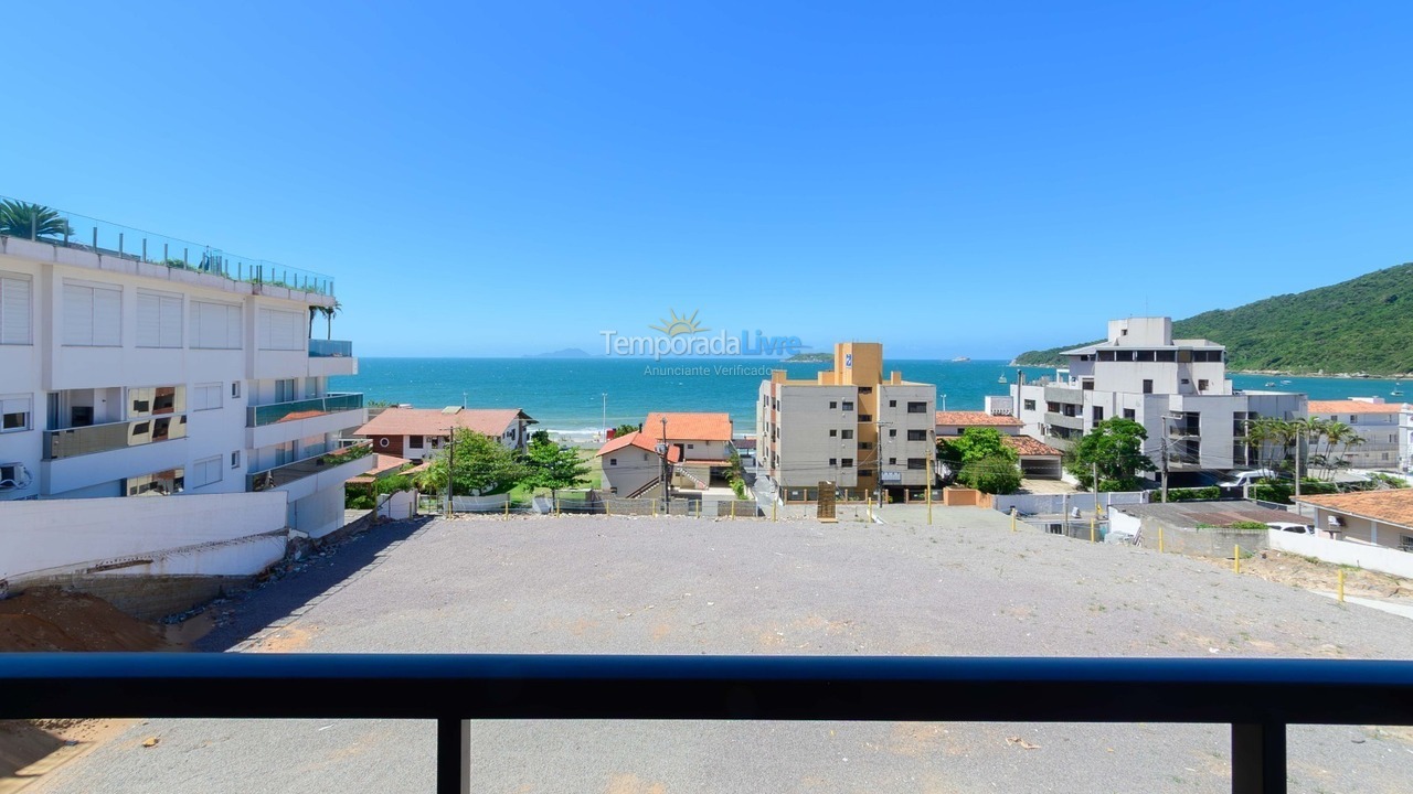 Apartment for vacation rental in Florianópolis (Praia do Santinho)