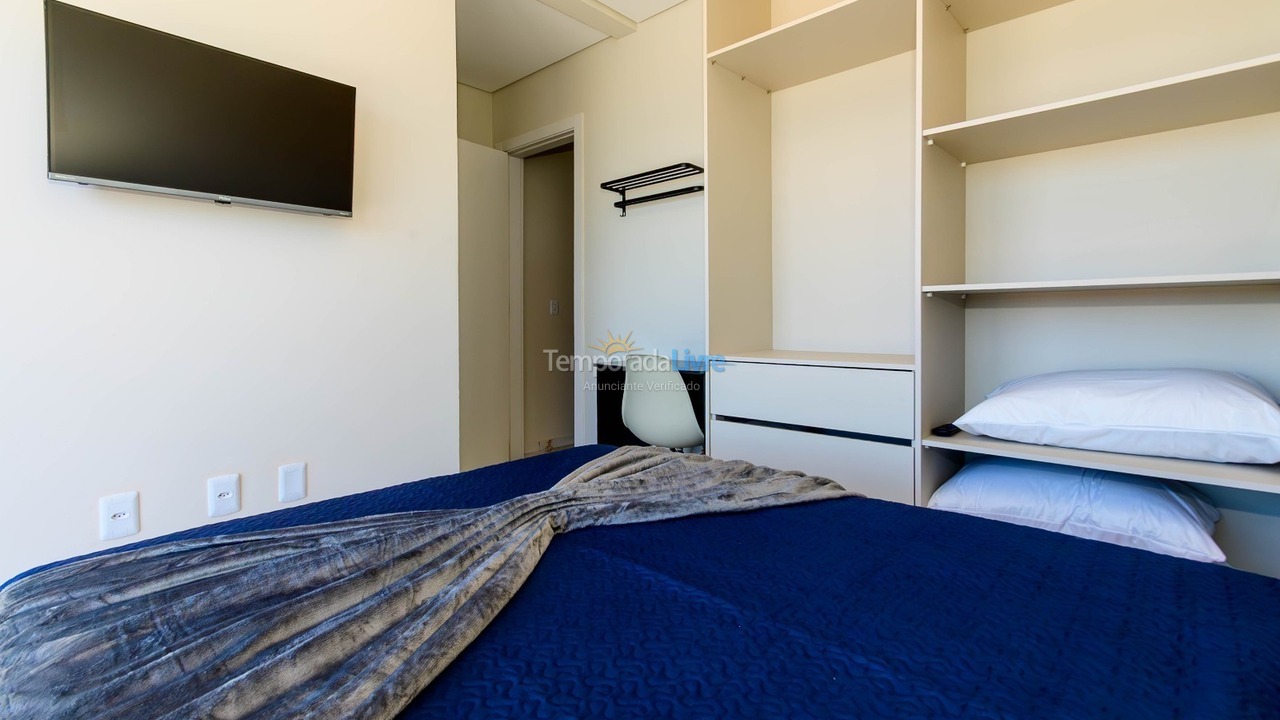 Apartment for vacation rental in Florianópolis (Praia do Santinho)