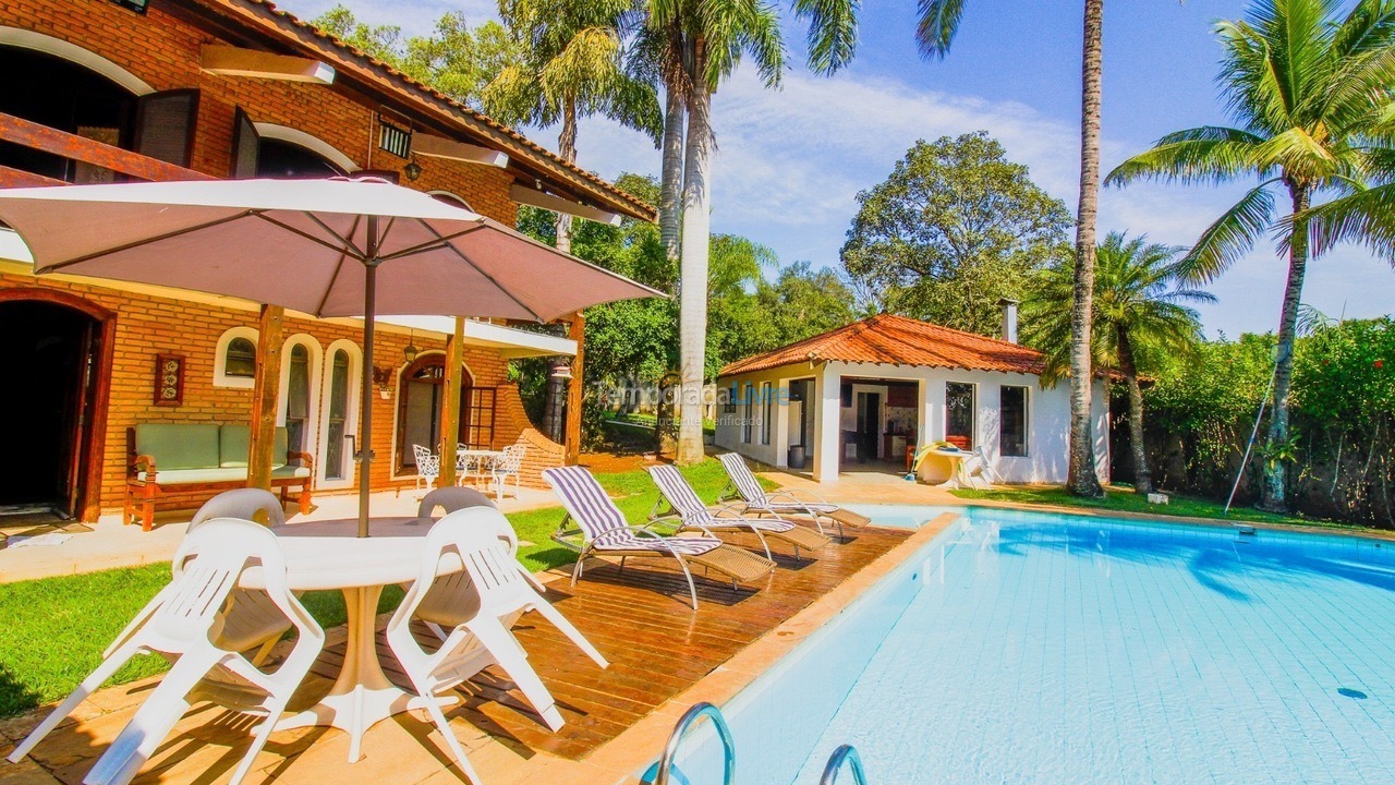 Granja para alquiler de vacaciones em Tietê (Condomínio água Santa)