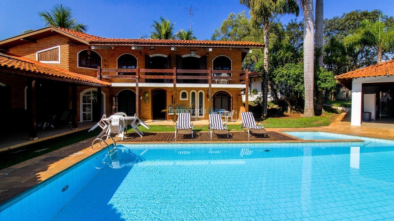 Granja para alquiler de vacaciones em Tietê (Condomínio água Santa)