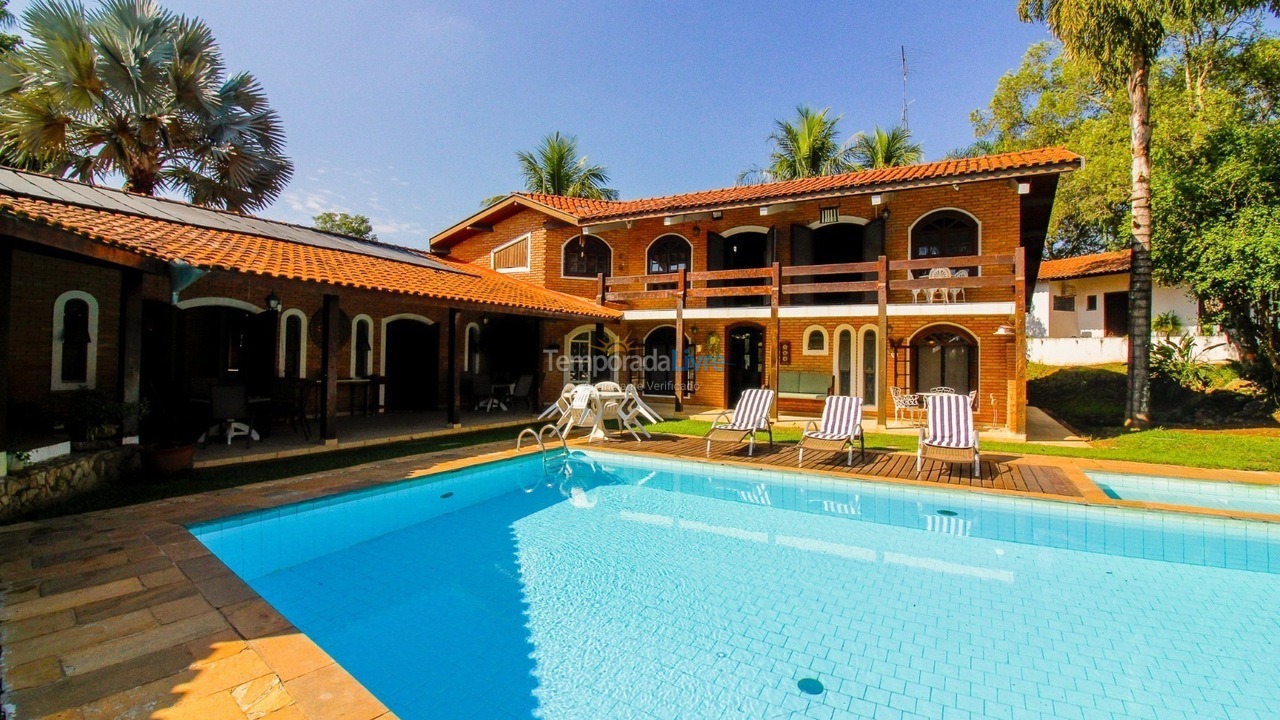 Granja para alquiler de vacaciones em Tietê (Condomínio água Santa)