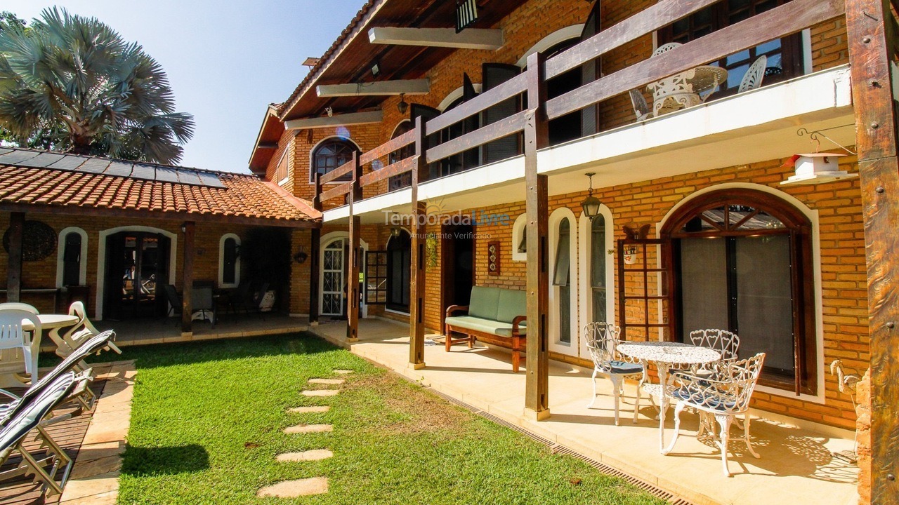 Granja para alquiler de vacaciones em Tietê (Condomínio água Santa)