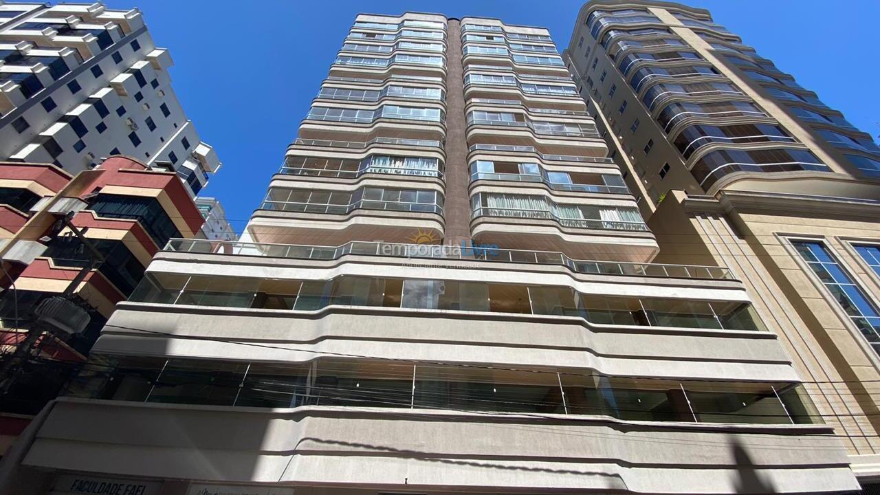 Apartamento para aluguel de temporada em Itapema (Meia Praia Quadra do Mar)