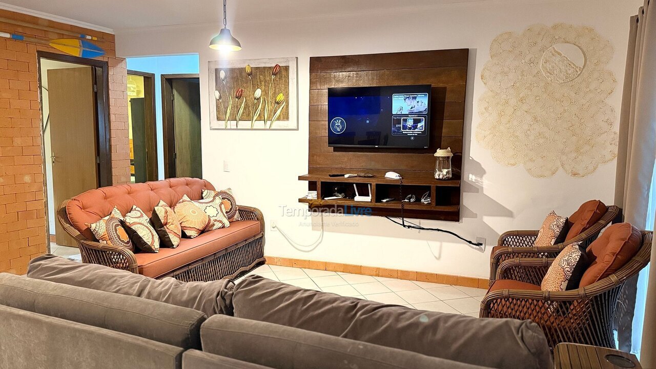 Apartment for vacation rental in Bombinhas (Praia de Bombinhas)