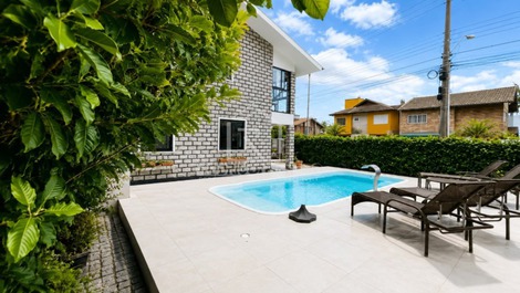 Hermosa casa en la playa de Canto Grande