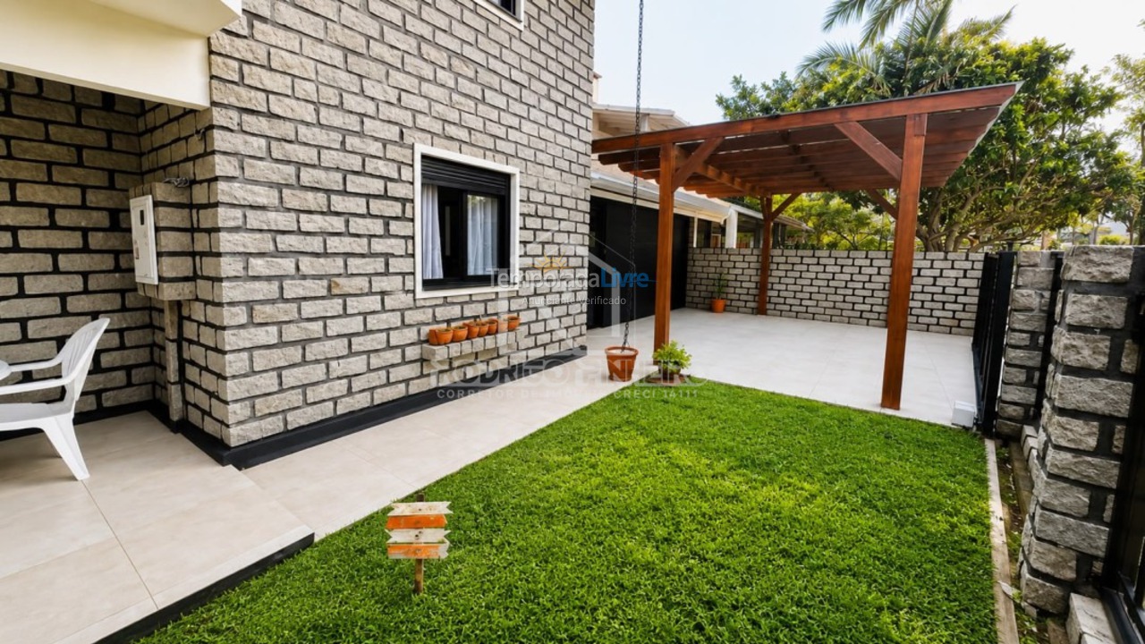 Casa para alquiler de vacaciones em Bombinhas (Canto Grande)