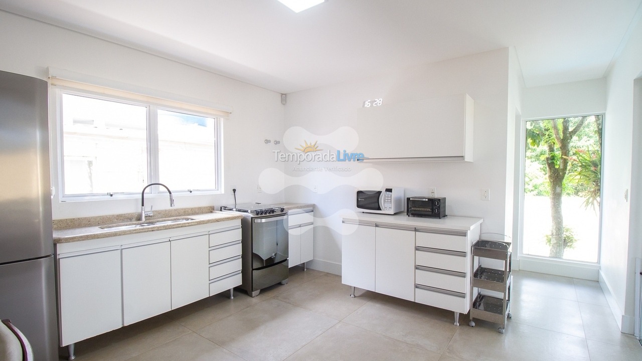 Casa para alquiler de vacaciones em Bombinhas (Canto Grande)