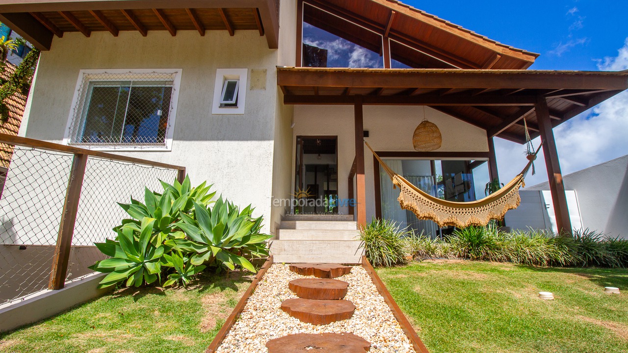 Casa para alquiler de vacaciones em Bombinhas (Canto Grande)