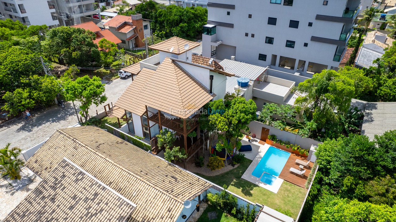 Casa para alquiler de vacaciones em Bombinhas (Canto Grande)