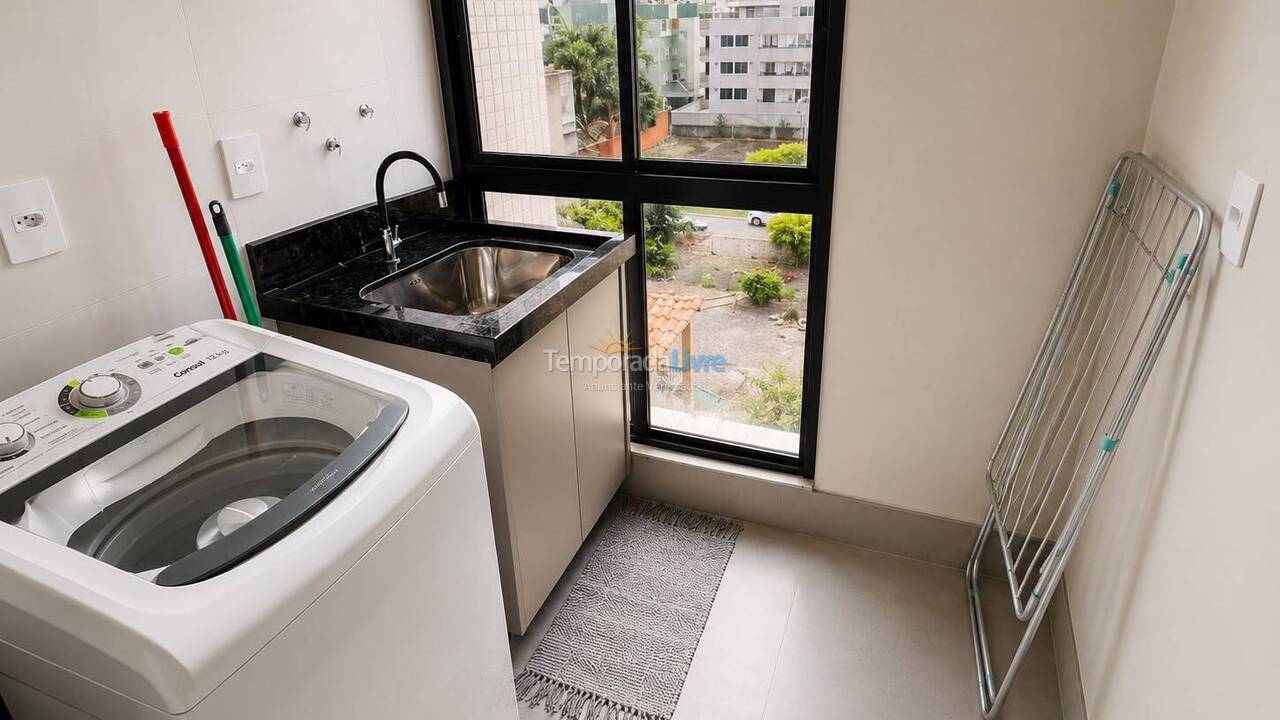 Apartment for vacation rental in Bombinhas (Mariscal)