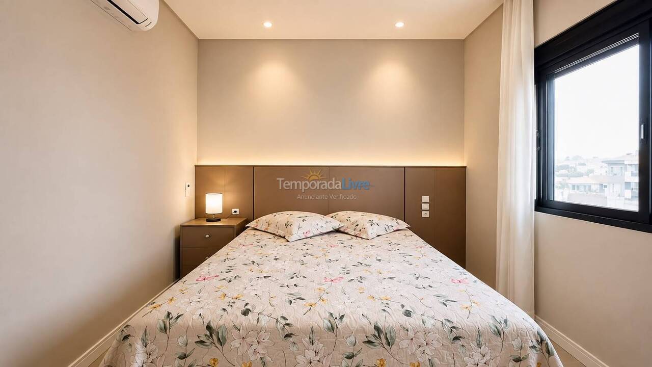 Apartment for vacation rental in Bombinhas (Mariscal)