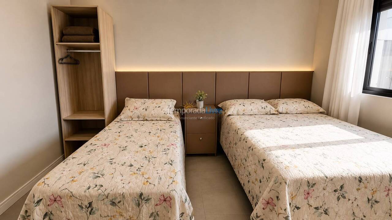 Apartment for vacation rental in Bombinhas (Mariscal)