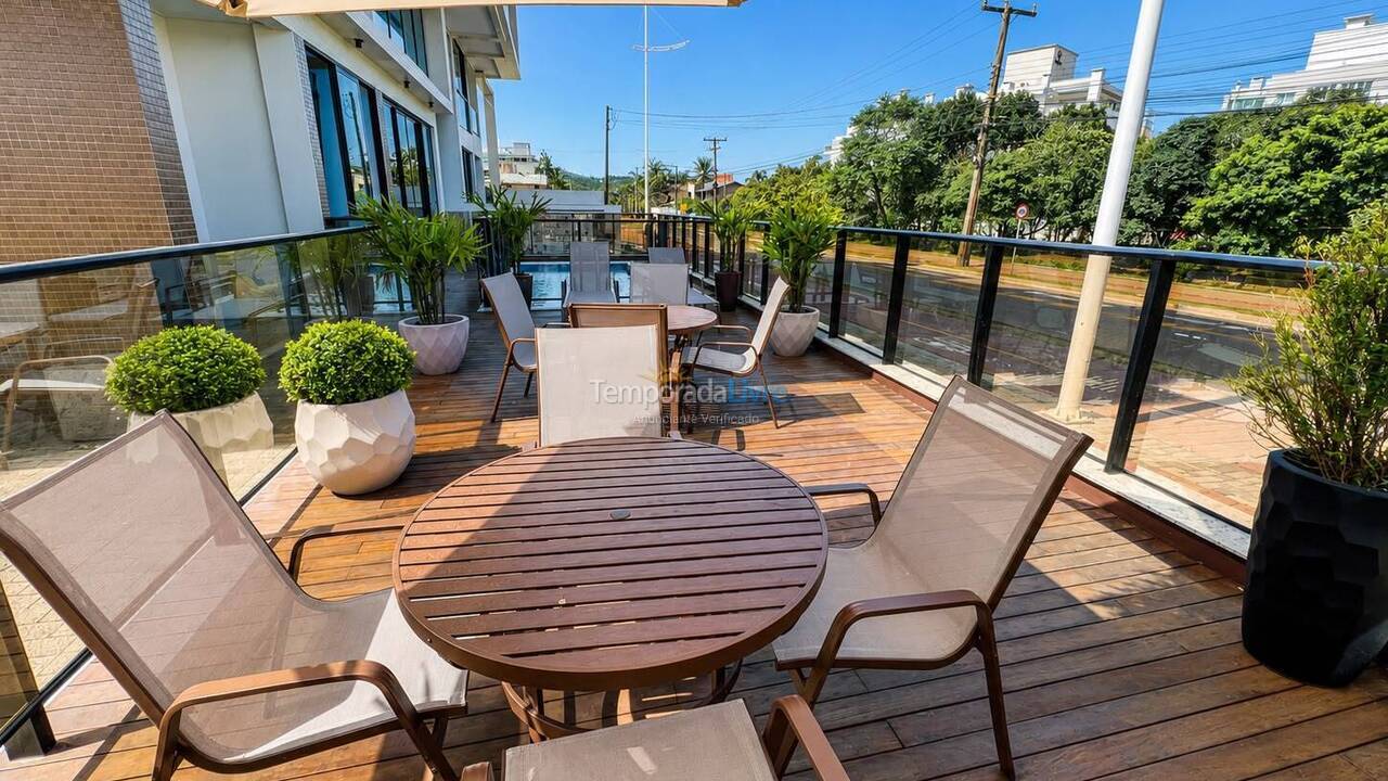 Apartment for vacation rental in Bombinhas (Mariscal)