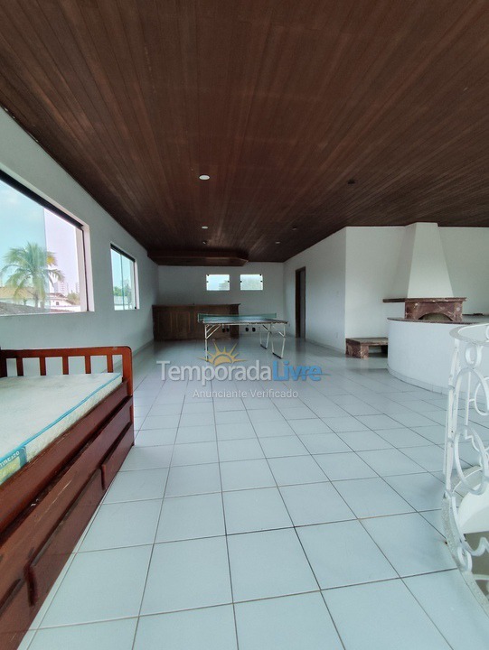 House for vacation rental in Guarujá (Jardim Virgínia)