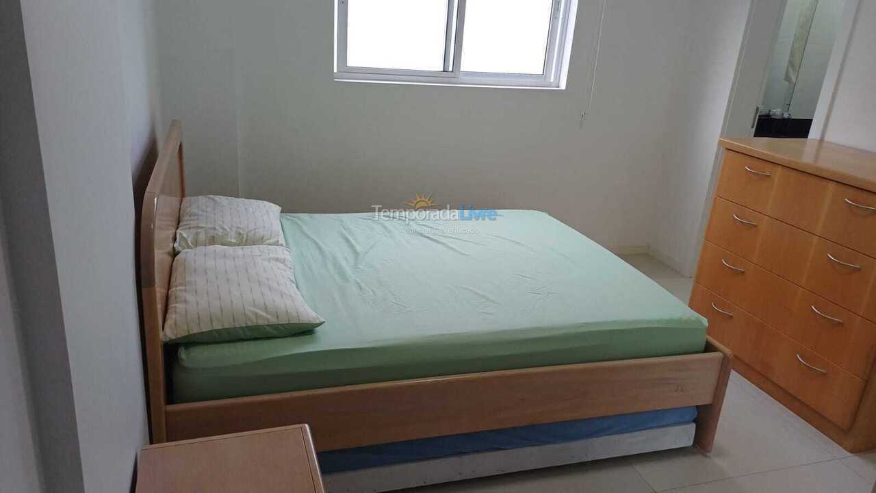 Apartamento para aluguel de temporada em Itapema (Centro)