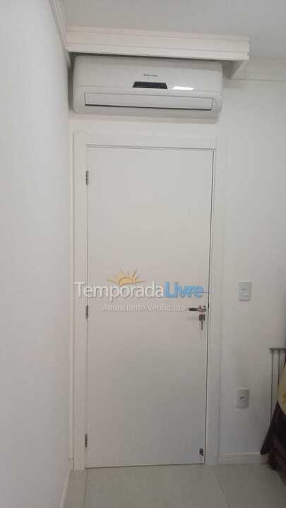 Apartamento para aluguel de temporada em Itapema (Centro)