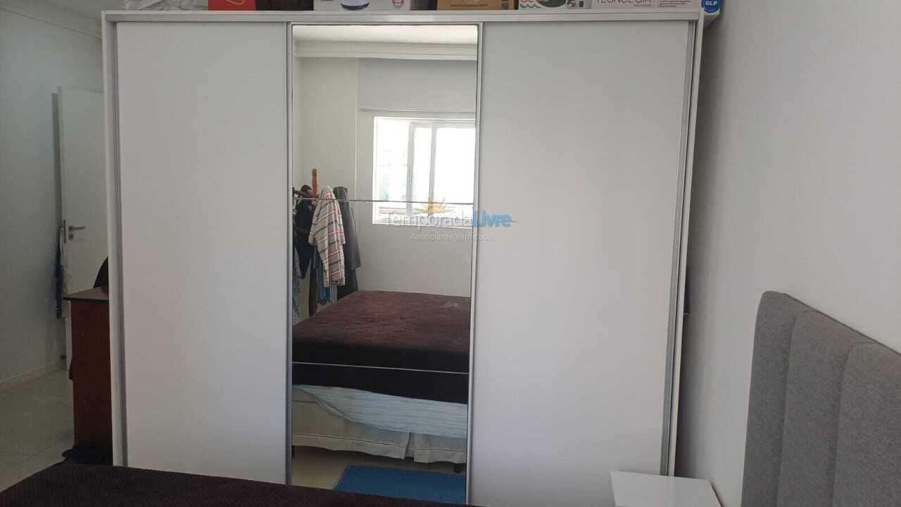 Apartamento para aluguel de temporada em Itapema (Centro)