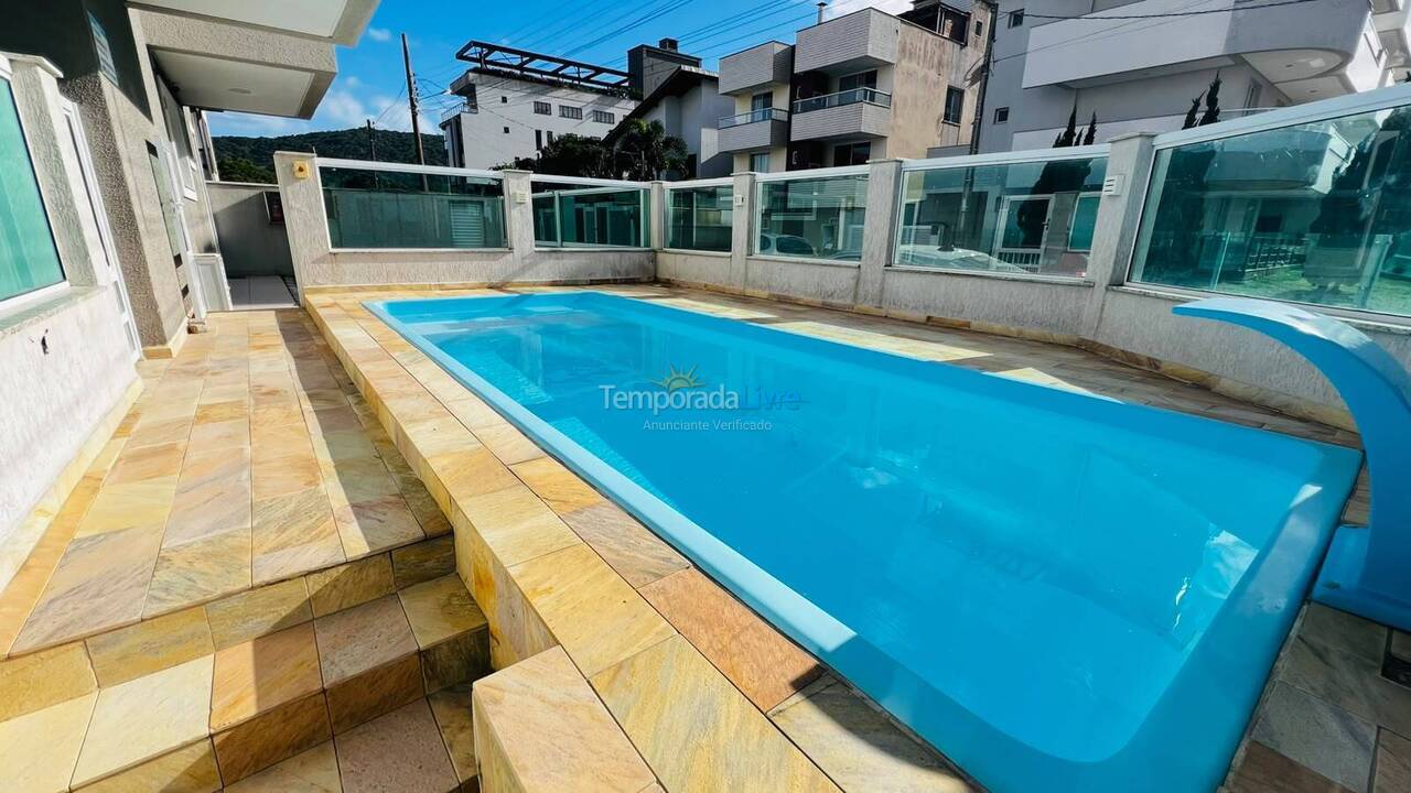 Apartment for vacation rental in Bombinhas (Mariscal)