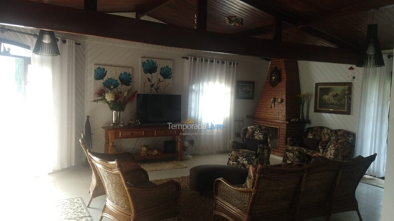 Granja para alquiler de vacaciones em Mairinque (Condomínio Porta do Sol)