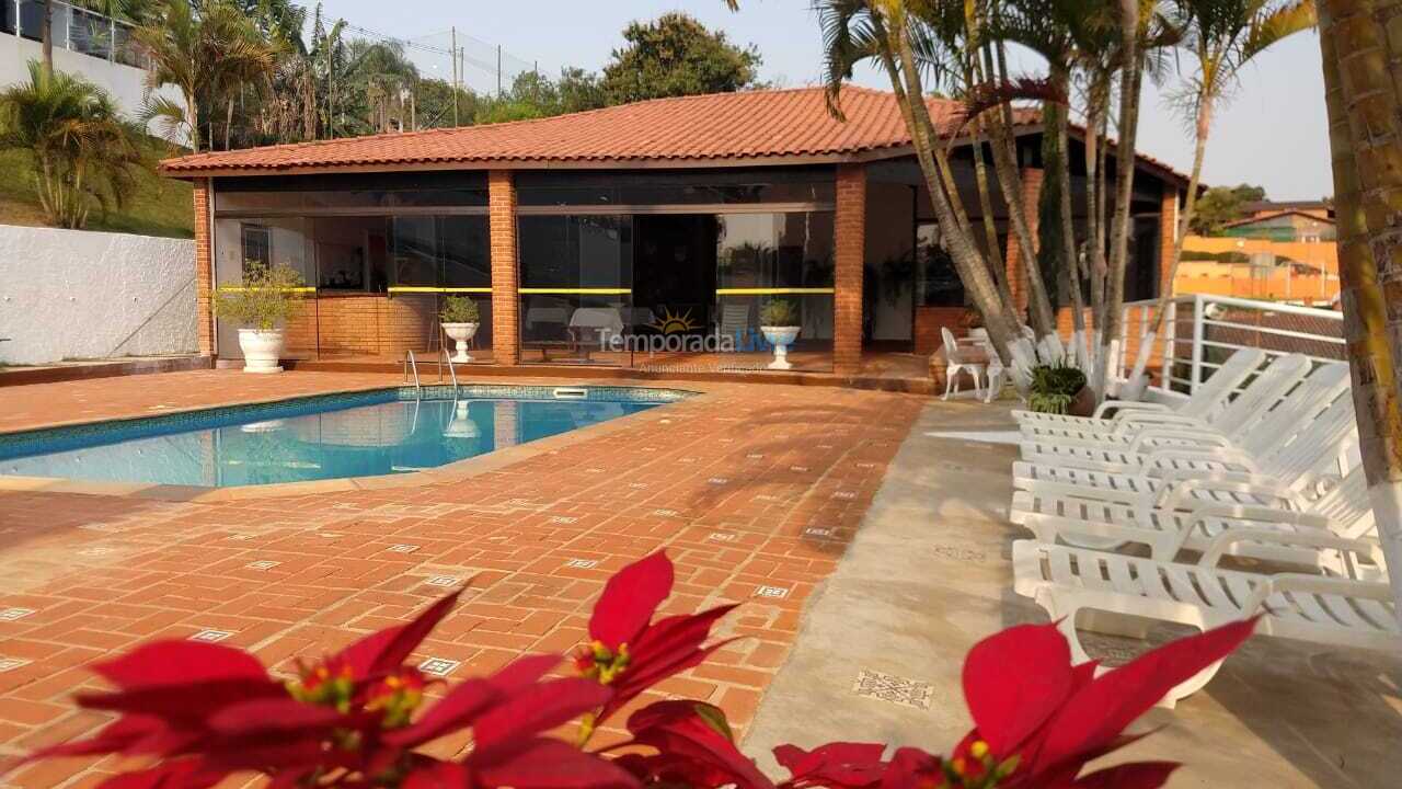 Granja para alquiler de vacaciones em Mairinque (Condomínio Porta do Sol)