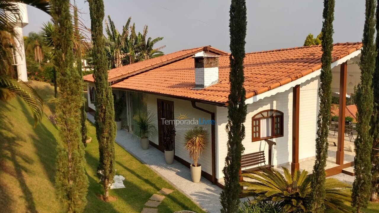 Granja para alquiler de vacaciones em Mairinque (Condomínio Porta do Sol)