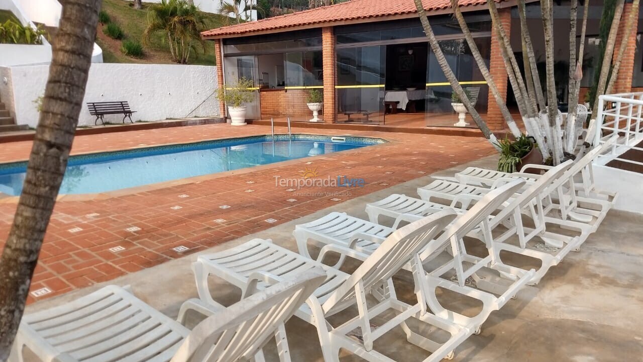 Granja para alquiler de vacaciones em Mairinque (Condomínio Porta do Sol)