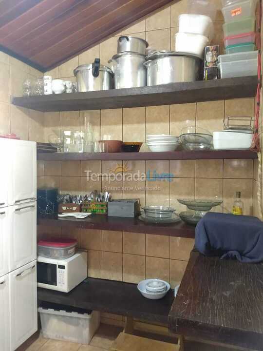 Granja para alquiler de vacaciones em Mairinque (Condomínio Porta do Sol)