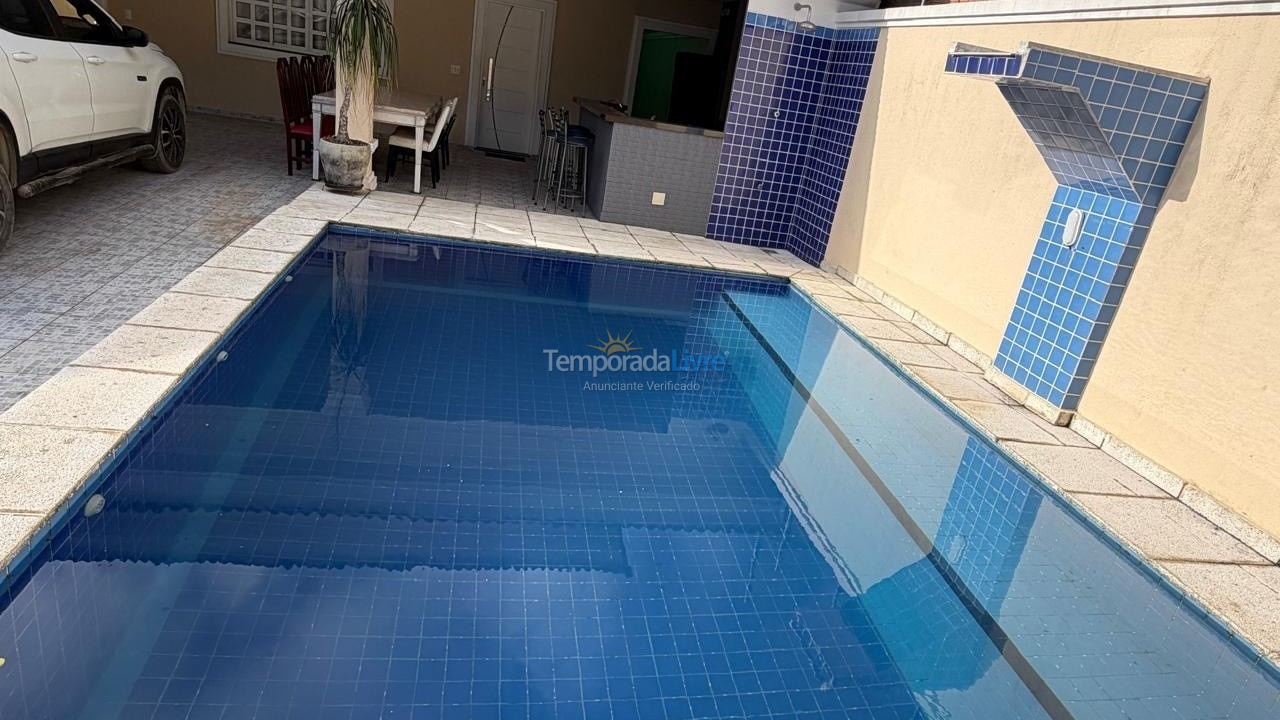 Casa para aluguel de temporada em Guarujá (Praia do Pernambuco)
