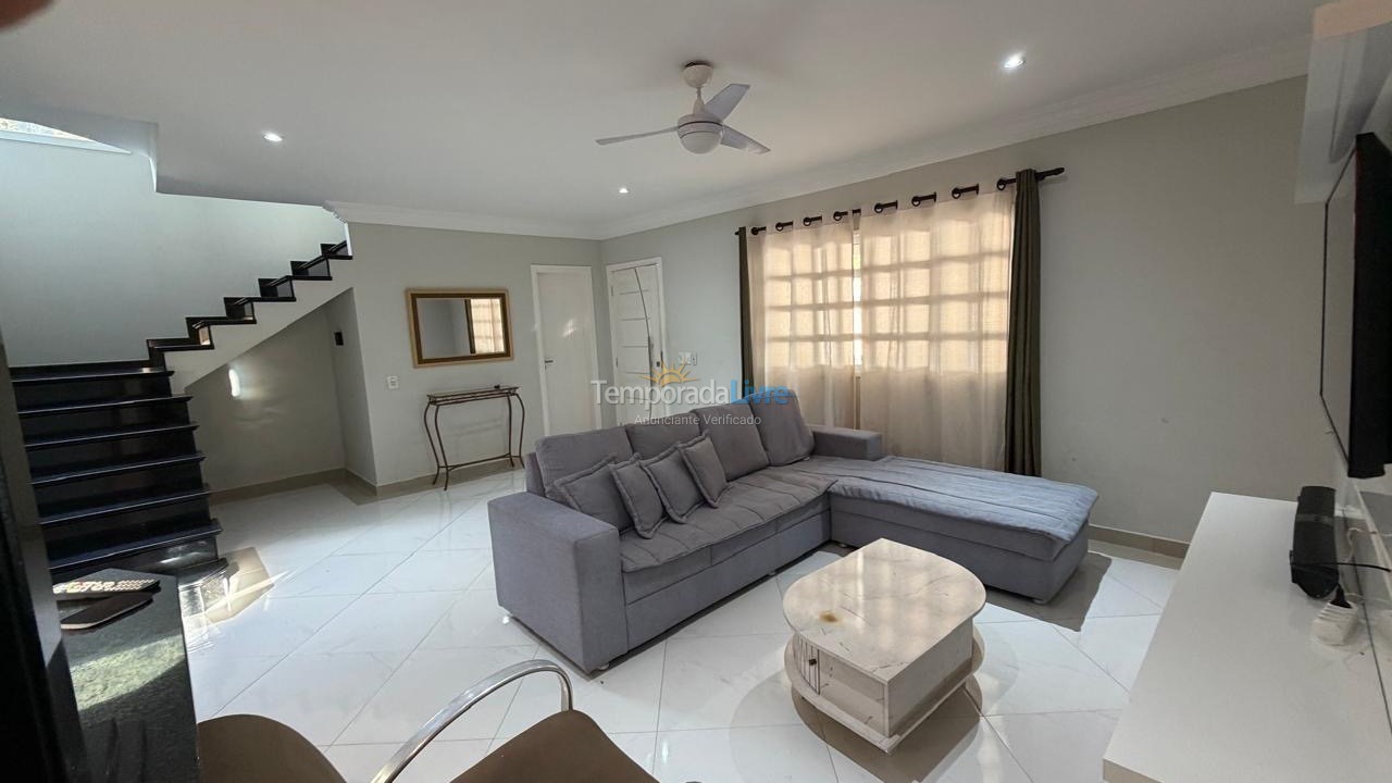 Casa para aluguel de temporada em Guarujá (Praia do Pernambuco)