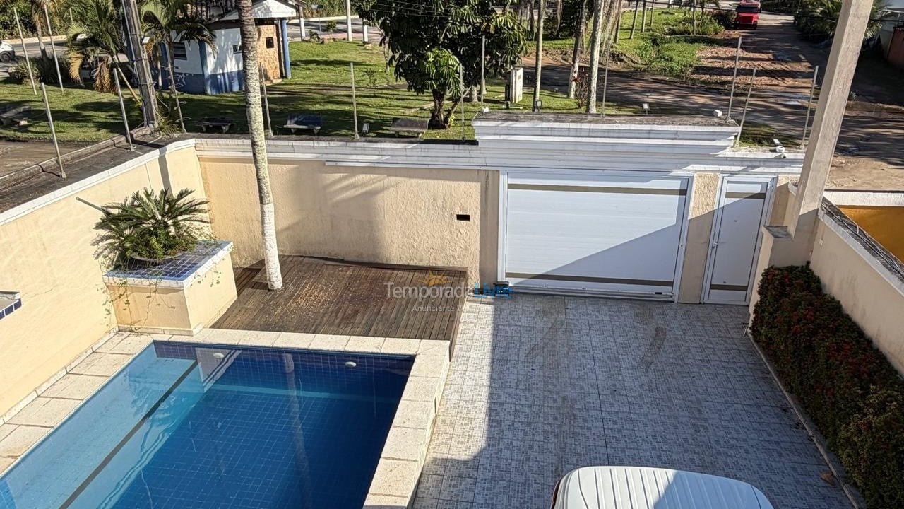 Casa para aluguel de temporada em Guarujá (Praia do Pernambuco)