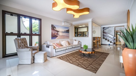 Casa para alugar em Bombinhas - Praia de Bombas