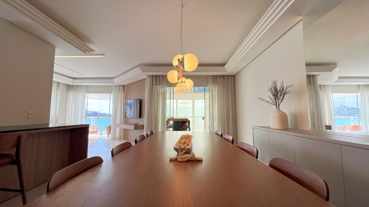 Apartment for vacation rental in Itapema (Centro)