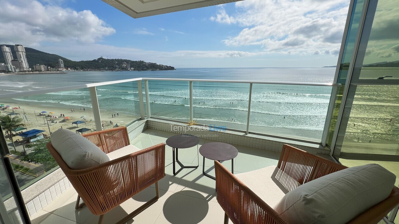 Apartment for vacation rental in Itapema (Centro)