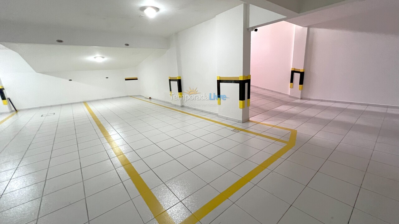Apartamento para aluguel de temporada em Itapema (Centro)