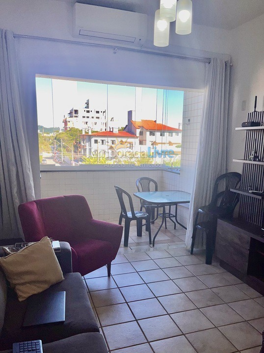 Apartamento para aluguel de temporada em Florianópolis (Cachoeira do Bom Jesus)