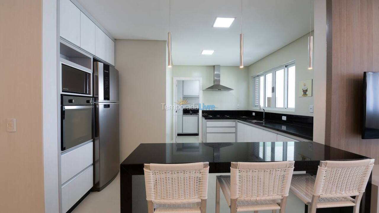 Apartamento para alquiler de vacaciones em Itapema (Centro)