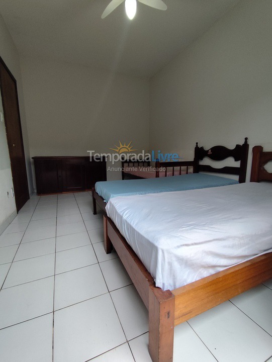 House for vacation rental in Guarujá (Jardim Virgínia)