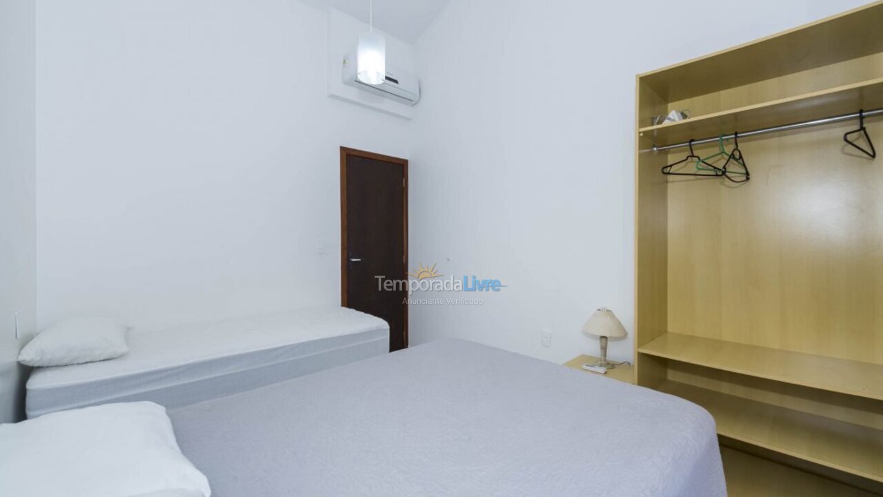Apartamento para alquiler de vacaciones em Bombinhas (Praia de Bombas)