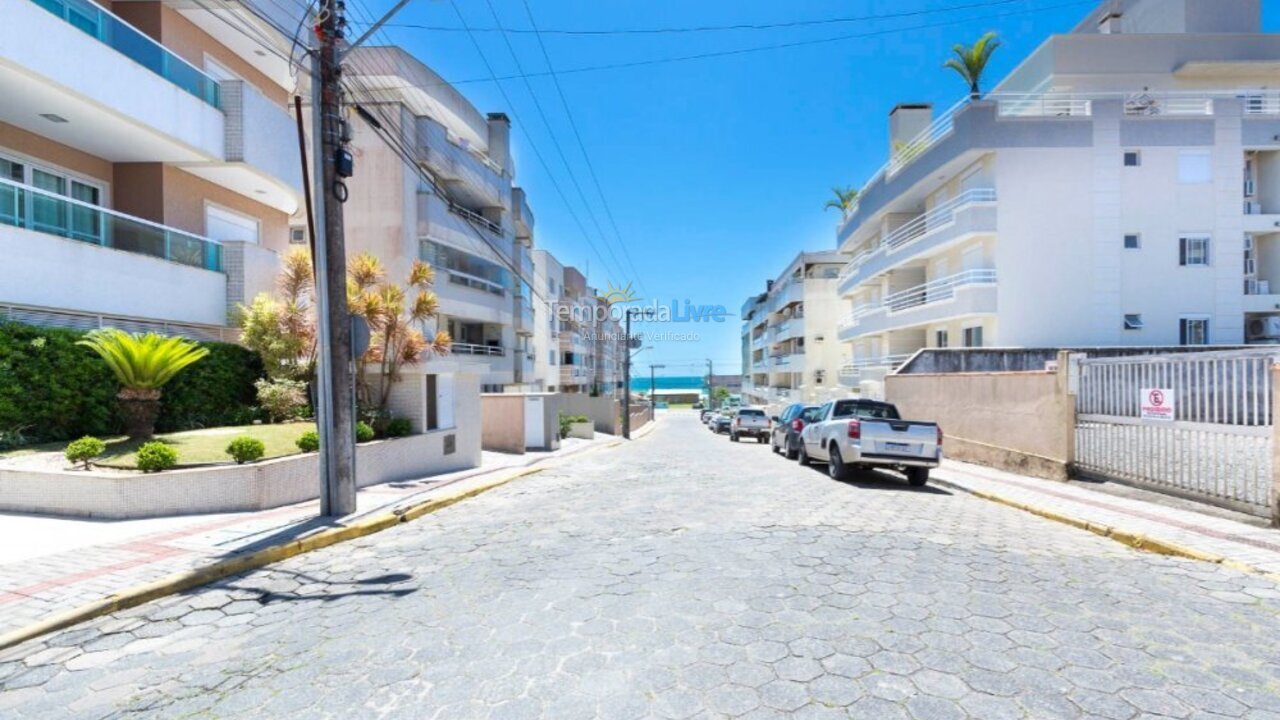 Apartamento para alquiler de vacaciones em Bombinhas (Praia de Bombas)